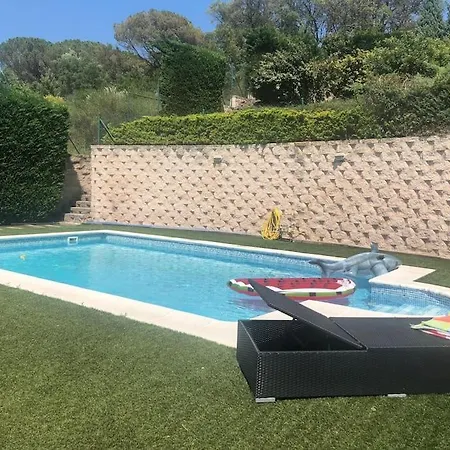 Detached House With Pool Nearby Girona Villa